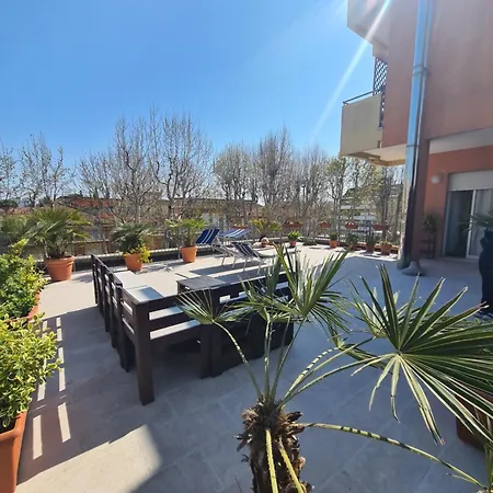 Terrazza Vicino Al Mare