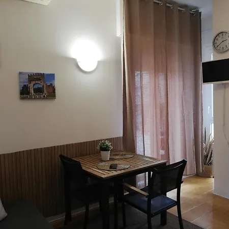 Lägenhet Terrazza Vicino Al Mare